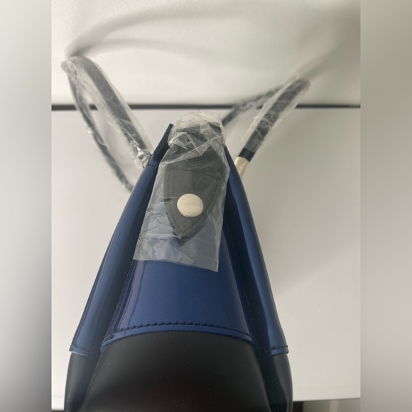 Beijo London Paris New York NWT Blue/Black Handbag - Picture 3 of 6